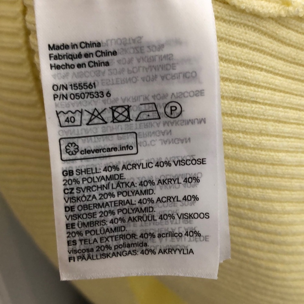 Pale yellow lightweight sweater - Picture 4 of 4